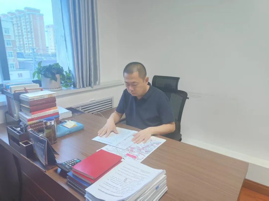 研究外贸相关政策.jpg 研究外贸相关政策.jpg