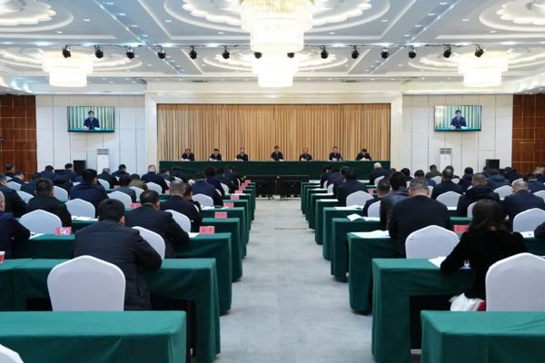 地委政法工作会议召开 从严从实做好防风险保安全护稳定各项工作 为建设社会主义现代化新疆作出更大贡献