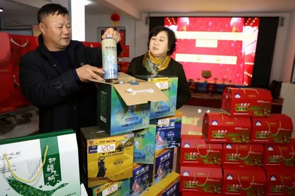 油画塔城·民俗闹春 | 过节啦！看塔城特色年味承包你的春节味蕾~