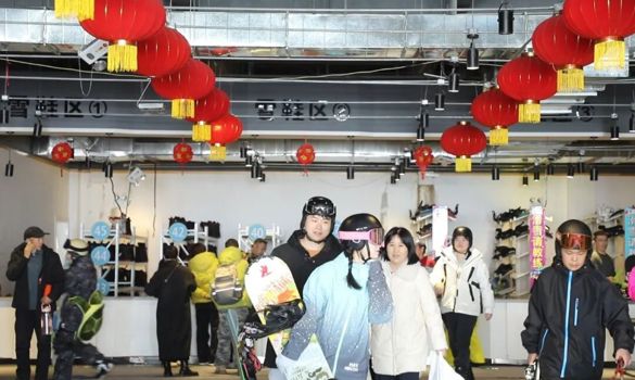 新春走基层 | 飞驰冰雪间 点燃新春热