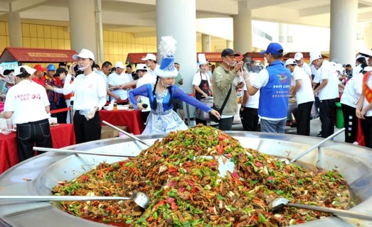 那么香那么甜！你被塔城这些美食馋到了吗~~~