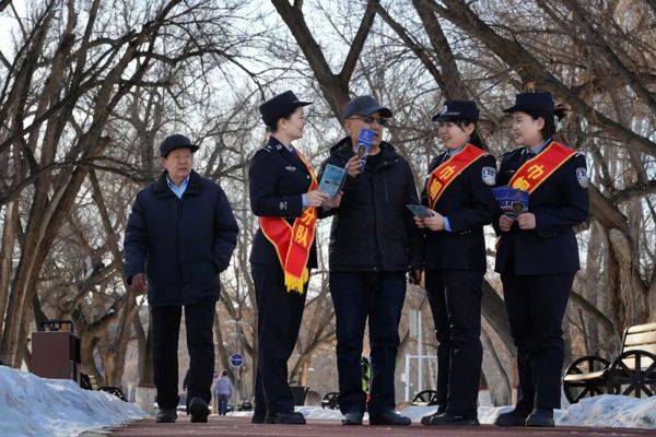 能力提升年“快干之星” | 桑榆未晚守初心  警心护老暖夕阳