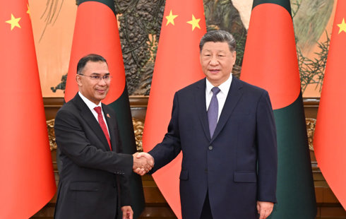 习近平会见孟加拉国总理塔里克