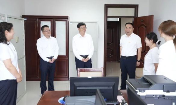 支现伟在地区国家安全局、司法局和地委网信办调研时强调 全力以赴防风险保安全护稳定促发展 为建设社会主义现代化塔城提供坚强安全保障