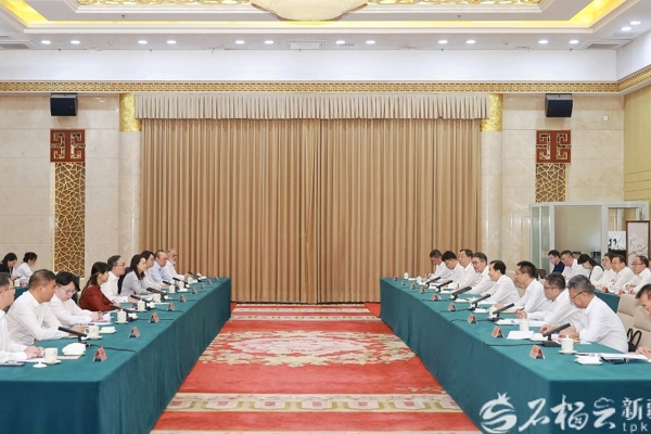 陈小江会见香港特别行政区政府律政司司长林定国