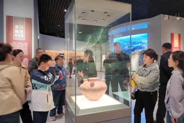 塔城地区接收多批次出土文物 千年文物体容焕新